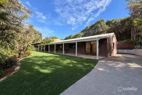 3 Waller Ct, Point Lookout, QLD 4183