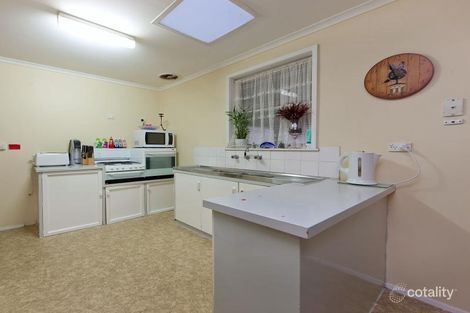Property photo of 35 Honeysuckle Street Frankston North VIC 3200