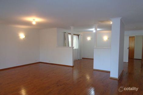 Property photo of 69 Mawson Circuit Woodcroft SA 5162