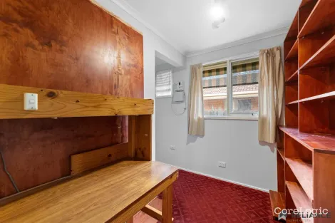 Property photo of 4 Fay Street Melton VIC 3337