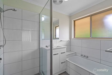 Property photo of 2/3 Metro Crescent Oxenford QLD 4210