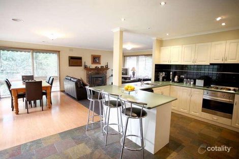 Property photo of 1 Hillcrest Court Cockatoo VIC 3781