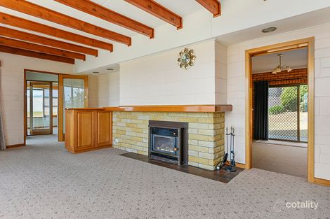 Property photo of 17 Marana Avenue Rose Bay TAS 7015