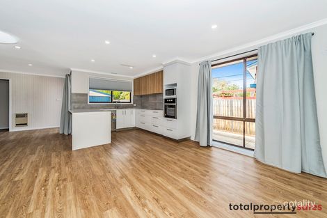 Property photo of 39 Guthridge Crescent Wanniassa ACT 2903