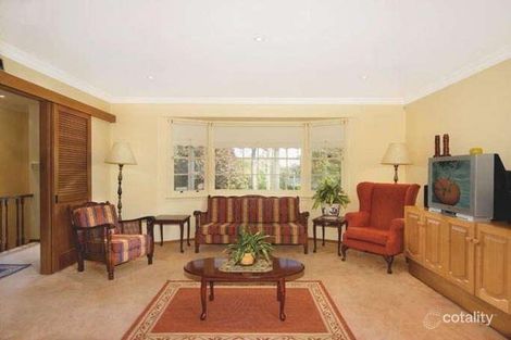 Property photo of 10 Forest Glen Crescent Belrose NSW 2085
