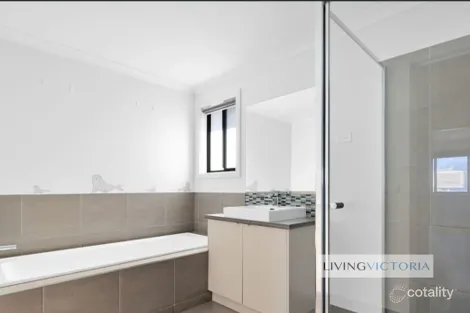 Property photo of 14 Ditmars Avenue Point Cook VIC 3030