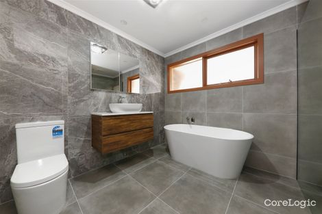 Property photo of 30 Tourmaline Crescent Wheelers Hill VIC 3150