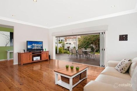 Property photo of 47A Pitt Road North Curl Curl NSW 2099