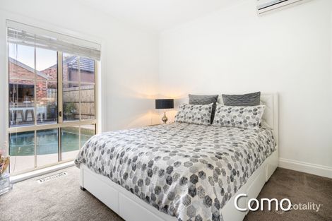 Property photo of 117 Telopea Crescent Mill Park VIC 3082