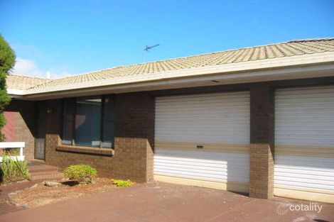 Property photo of 11 Chelsea Court Centenary Heights QLD 4350