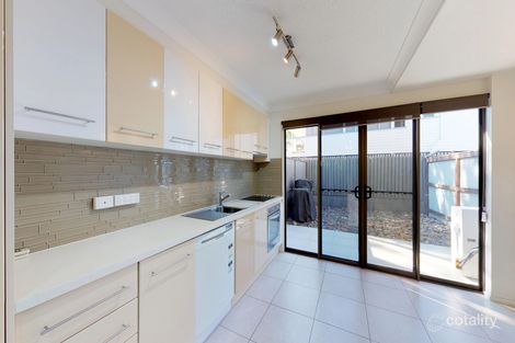 Property photo of 5/14 Savage Street Wandal QLD 4700