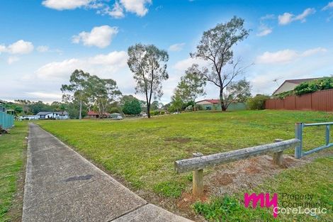 Property photo of 16 Moselle Place Eschol Park NSW 2558