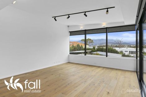 Property photo of 17 Alexandra Esplanade Bellerive TAS 7018