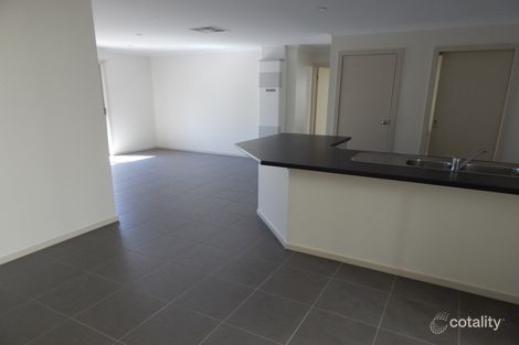 Property photo of 24 Thompson Circuit Evanston Park SA 5116