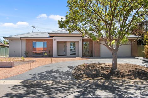 Property photo of 46 Balfour Crescent Wanniassa ACT 2903