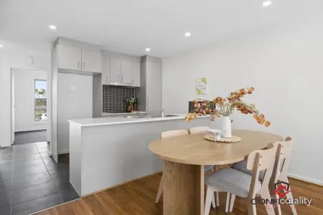 Property photo of 33A Madgwick Street Coombs ACT 2611