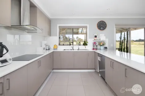 Property photo of 403 Dowling Road Mitchell Park VIC 3355