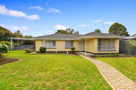 Property photo of 28 Warwick Grove Morphett Vale SA 5162