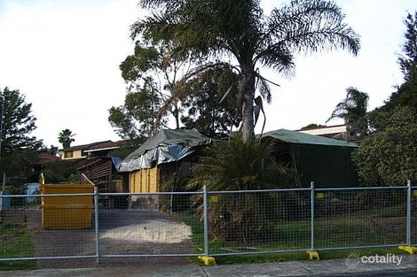 Property photo of 18 Dalgety Crescent Green Point NSW 2251