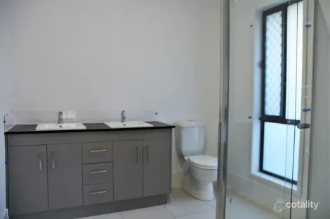 Property photo of 15 Hyland Circuit Flagstone QLD 4280