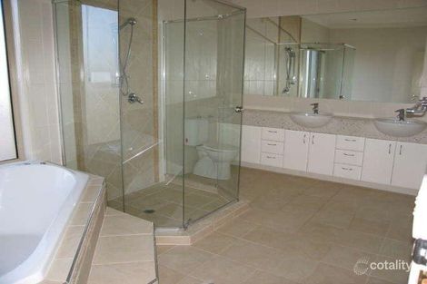 Property photo of 64 Midway Terrace Pacific Pines QLD 4211