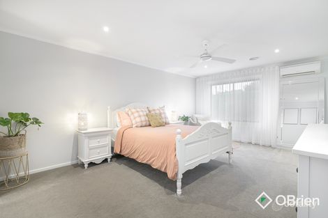 Property photo of 9 Innerleven Court Frankston VIC 3199