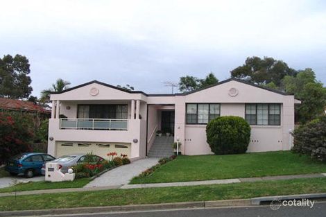 4 Heritage Dr, Illawong, NSW 2234