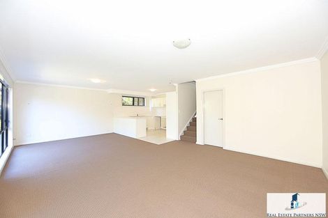 Property photo of 15 Hingston Close Lake Heights NSW 2502