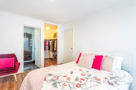 Property photo of 15 Fiord Way Aveley WA 6069