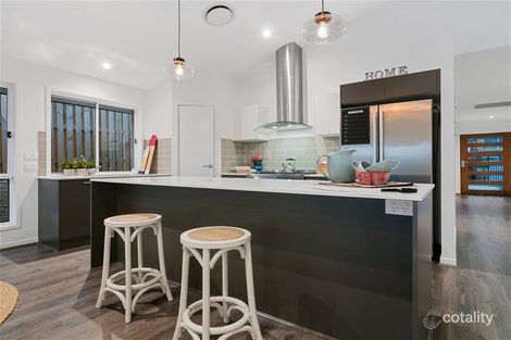 Property photo of 13 Sudbury Drive Pimpama QLD 4209