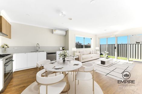 Property photo of 10 Redjim Way Clyde VIC 3978