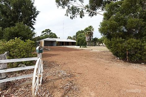 39 Paterson Rd, Waroona, WA 6215