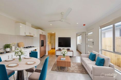 Property photo of 2/9 Vincent Crescent Caboolture QLD 4510