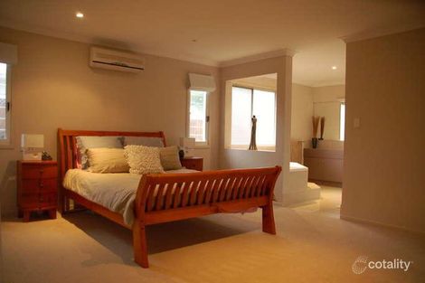 Property photo of 1 Amronel Close Innes Park QLD 4670