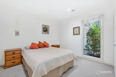 Property photo of 2/17 Cheviot Road Mount Waverley VIC 3149