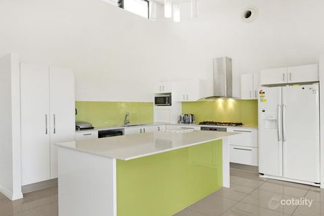 Property photo of 13 Rossmann Road Smithfield QLD 4878