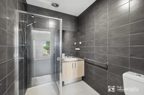 Property photo of 24 Lawler Road Eynesbury VIC 3338