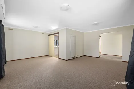 Property photo of 22 Tabletop Court Thurgoona NSW 2640