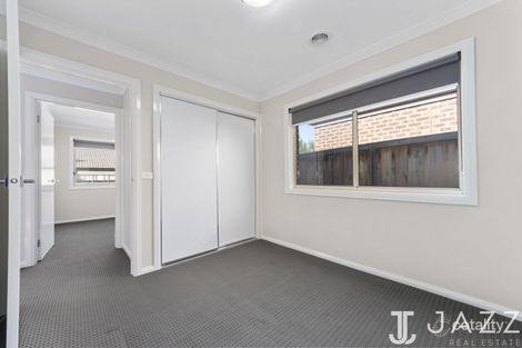 Property photo of 105 Sunnybank Drive Point Cook VIC 3030