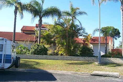 Property photo of 2/35 The Peninsula Yamba NSW 2464
