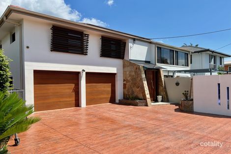 Property photo of 44 Stradbroke Street Biggera Waters QLD 4216