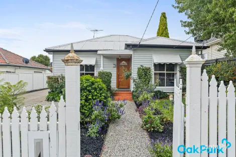 Property photo of 4 Edith Street Oak Park VIC 3046