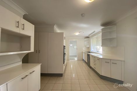 Property photo of 29 Harvey Circuit St Clair NSW 2759