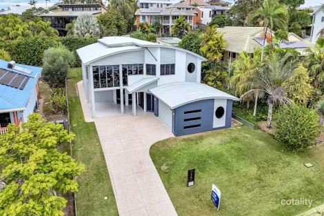 Property photo of 19 Waigani Avenue Kawungan QLD 4655