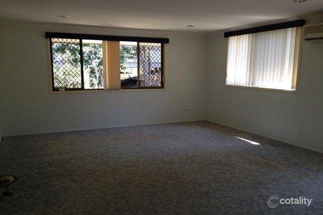 Property photo of 8 Charles Crescent Tannum Sands QLD 4680