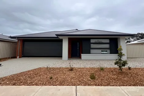 10 Quinton St, Cobram, VIC 3644