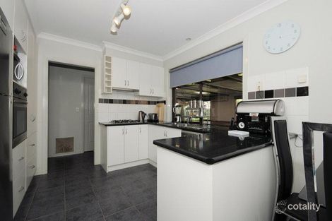 6 Fairfield St, Cranbourne, VIC 3977