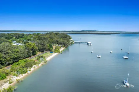 Property photo of 117 Treasure Island Avenue Karragarra Island QLD 4184