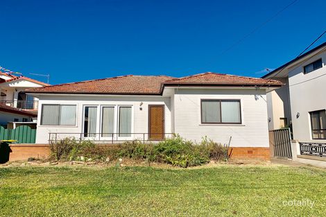 18 Gilbert St, Cabramatta, NSW 2166