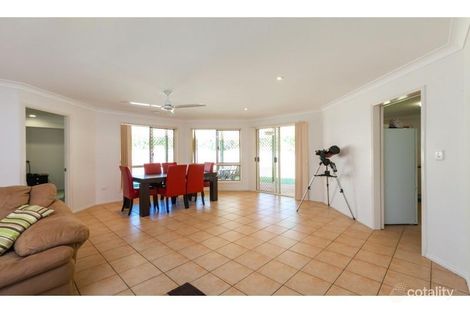 Property photo of 53 Kavanagh Crescent Koongal QLD 4701